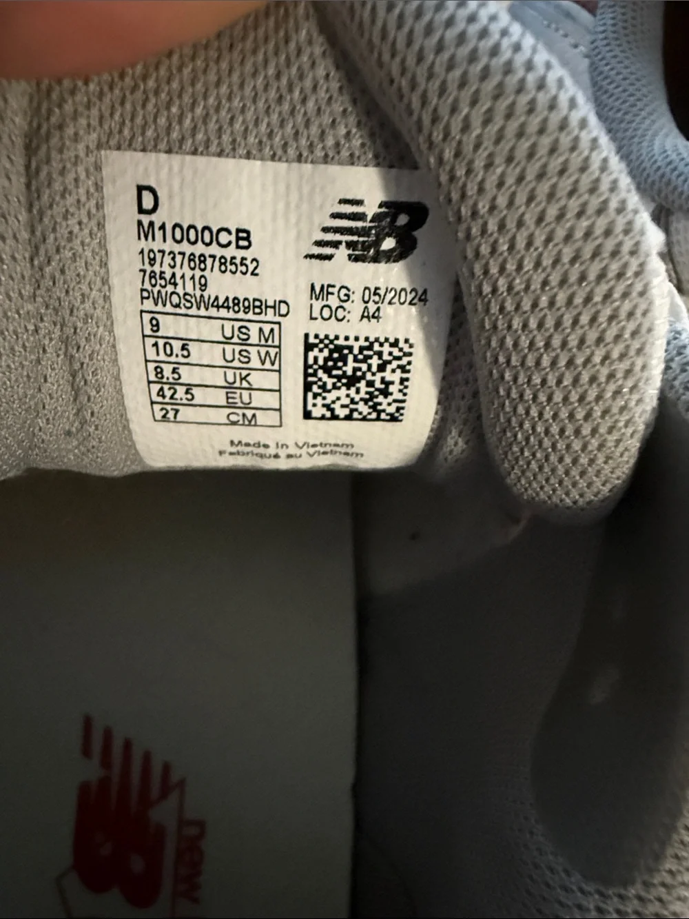 New Balance Men's White and Red 1906R Athletic Sneakers